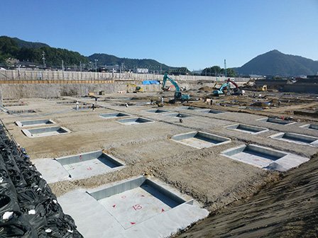 病院棟地業工事 写真