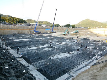 病院棟基礎鉄筋工事 写真