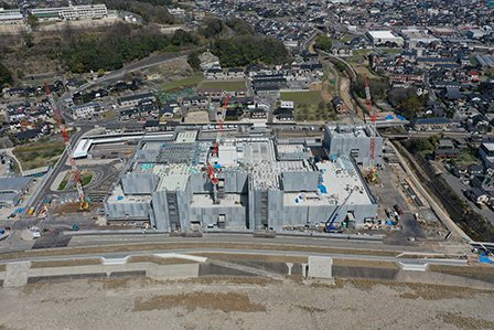 敷地南側～太田川上空よりドローンで撮影 写真